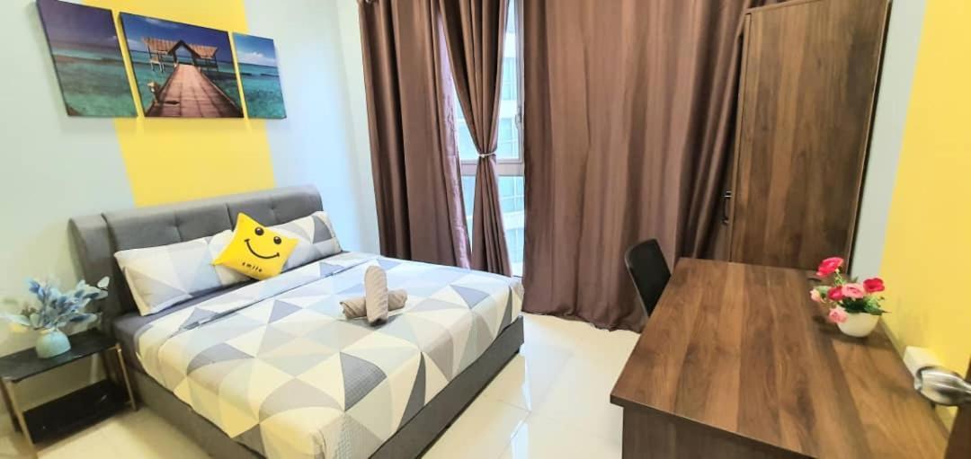 Regalia Suites With Infinity Pool Klcc By Staycation Homes Kuala Lumpur Extérieur photo